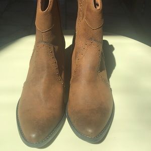 Very Volatile Studded Western Boots